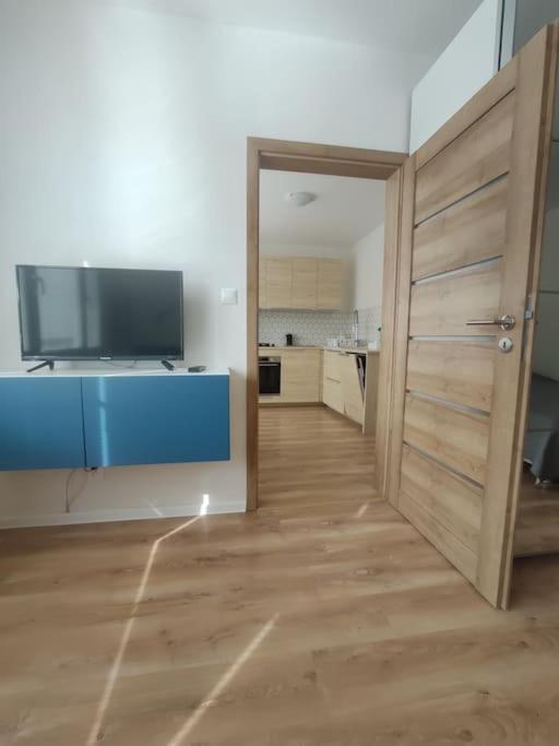 Utulny Bytik Iba 5 Minut Od Historickeho Centra Apartment Rimavska Sobota